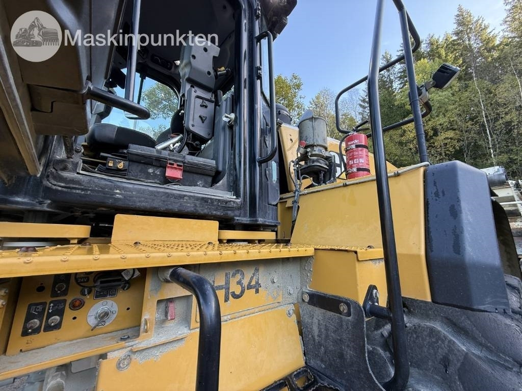 Chargeuse sur pneus CAT 980: photos 27