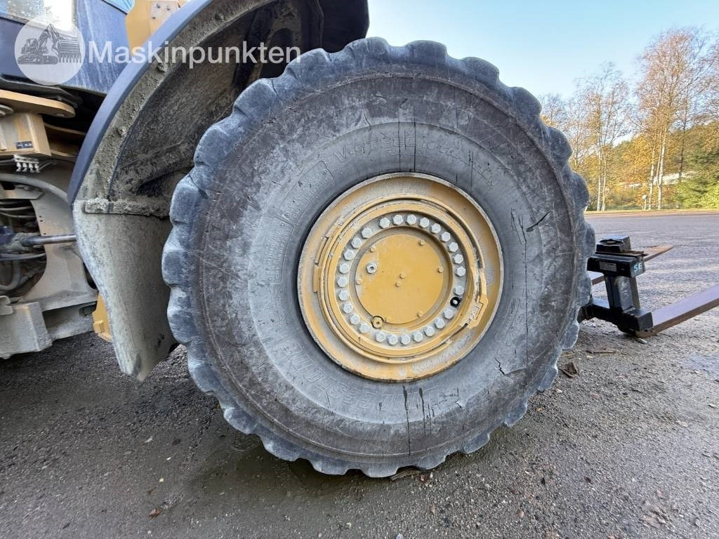 Chargeuse sur pneus CAT 980: photos 15