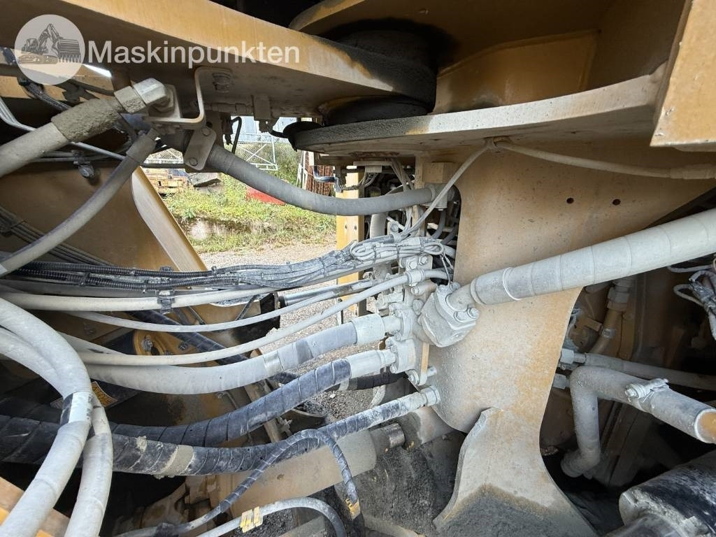 Chargeuse sur pneus CAT 980: photos 22