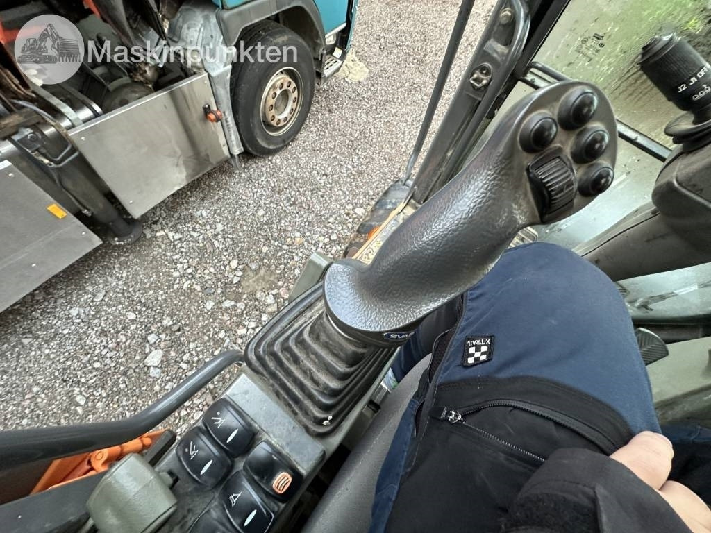 Pelle sur pneus Doosan DX 140 W med vagn och redskap: photos 17 Pelle sur pneus Doosan DX 140 W med vagn och redskap: photos 17