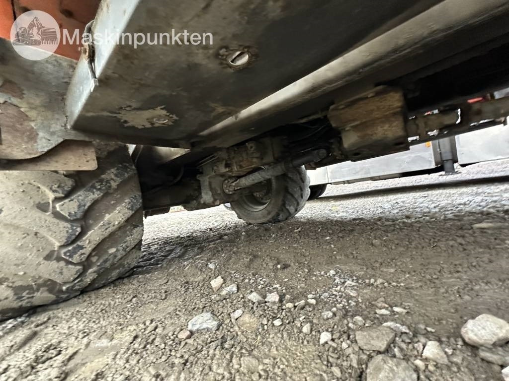 Pelle sur pneus Doosan DX 140 W med vagn och redskap: photos 38 Pelle sur pneus Doosan DX 140 W med vagn och redskap: photos 38