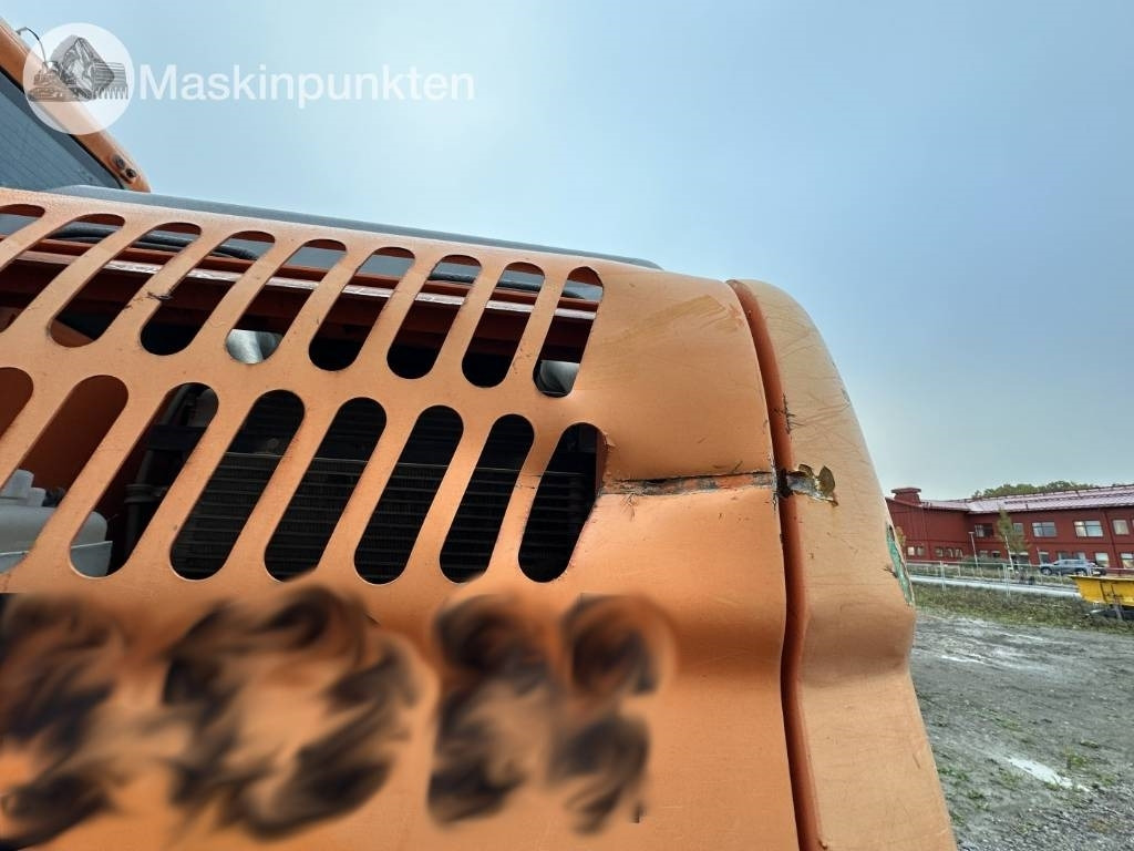 Pelle sur pneus Doosan DX 140 W med vagn och redskap: photos 43 Pelle sur pneus Doosan DX 140 W med vagn och redskap: photos 43