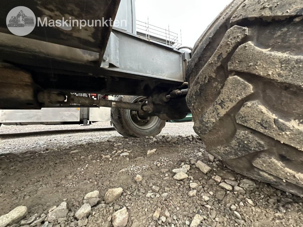 Pelle sur pneus Doosan DX 140 W med vagn och redskap: photos 37 Pelle sur pneus Doosan DX 140 W med vagn och redskap: photos 37