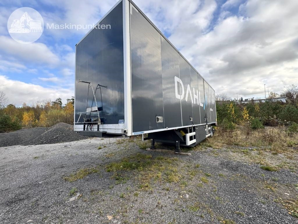 HFR 1 axlad semitrailer med truck! - Semi-remorque fourgon: photos 2 HFR 1 axlad semitrailer med truck! - Semi-remorque fourgon: photos 2