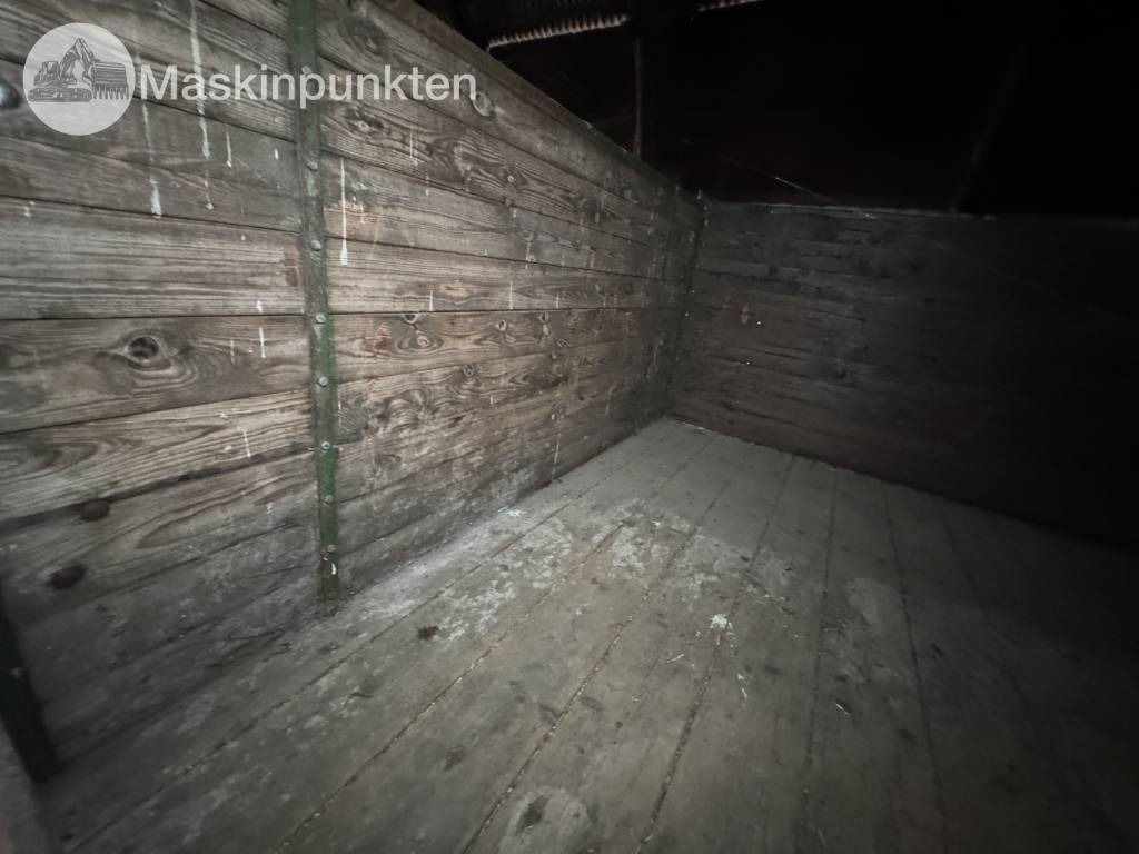 Semi-remorque benne Håkantorps vagn med sidotipp: photos 26 Semi-remorque benne Håkantorps vagn med sidotipp: photos 26