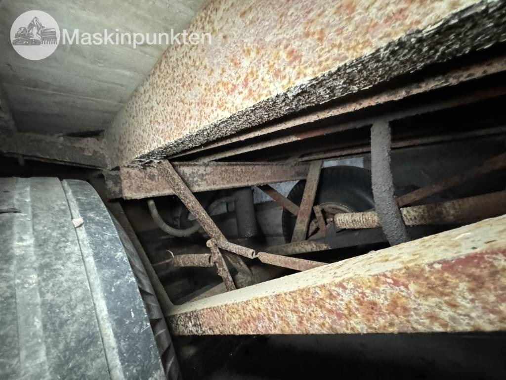 Semi-remorque benne Håkantorps vagn med sidotipp: photos 20 Semi-remorque benne Håkantorps vagn med sidotipp: photos 20