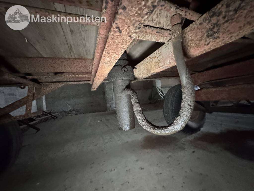 Semi-remorque benne Håkantorps vagn med sidotipp: photos 21 Semi-remorque benne Håkantorps vagn med sidotipp: photos 21