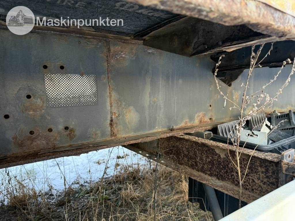 Semi-remorque plateau Krone SD flaktrailer: photos 27 Semi-remorque plateau Krone SD flaktrailer: photos 27