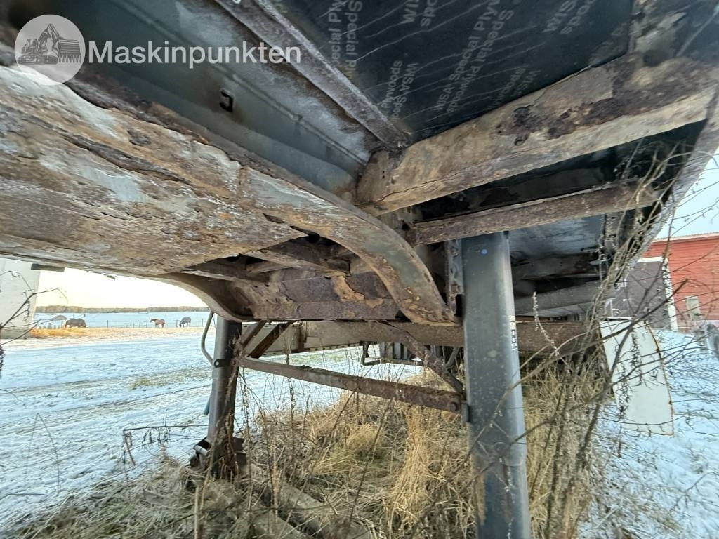 Semi-remorque plateau Krone SD flaktrailer: photos 42 Semi-remorque plateau Krone SD flaktrailer: photos 42