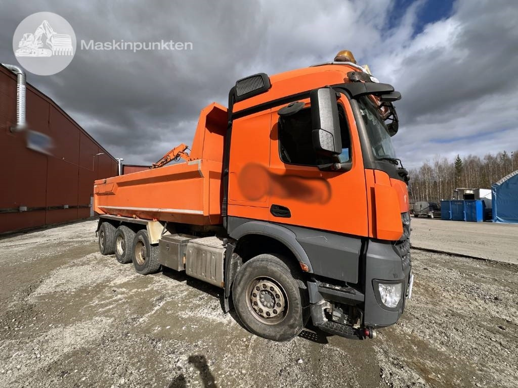 Mercedes-Benz Arocs - Camion benne: photos 1 Mercedes-Benz Arocs - Camion benne: photos 1
