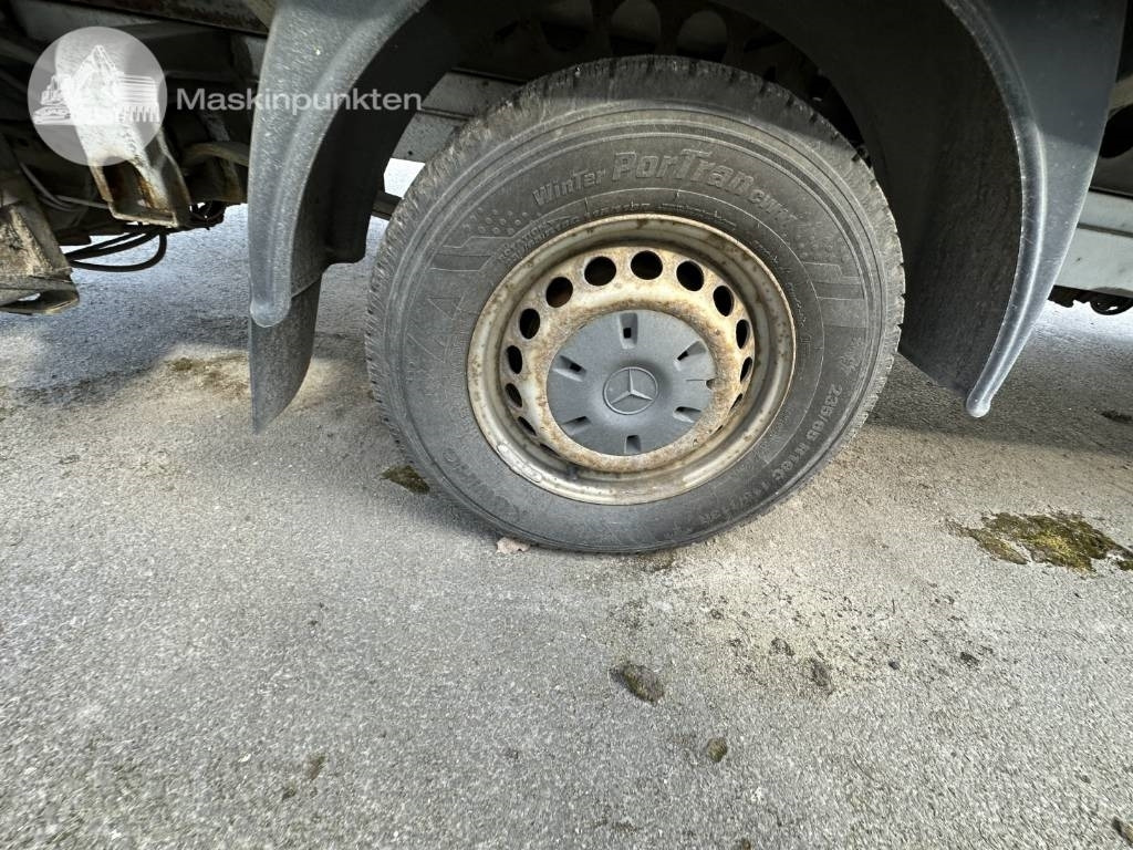 Fourgon grand volume Mercedes-Benz Sprinter 315 CDI: photos 11