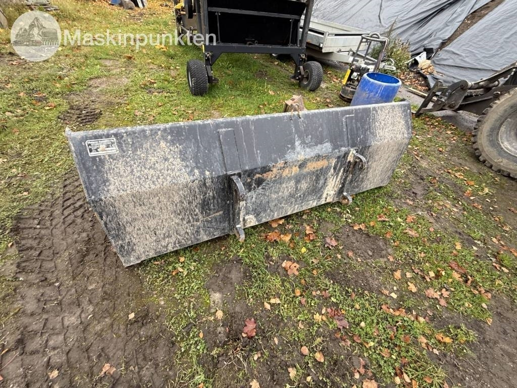 Mp-lift Yleiskauha - Godet pour Engins de chantier: photos 4 Mp-lift Yleiskauha - Godet pour Engins de chantier: photos 4