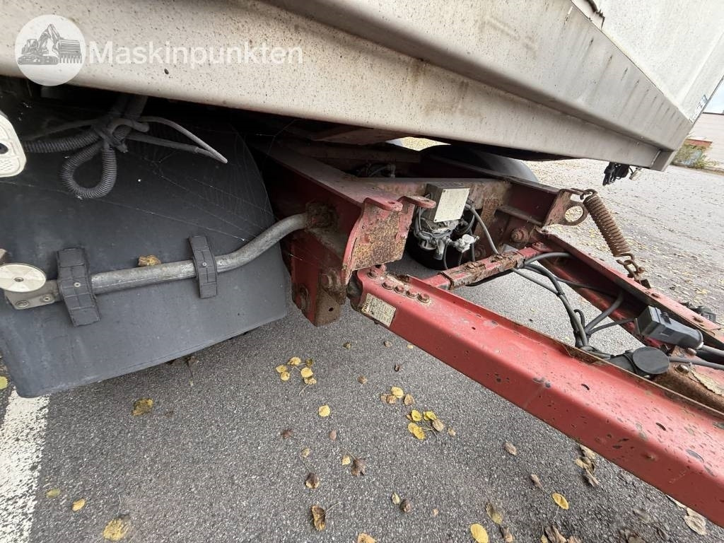 NTM UTP-29/39L-4  — crédit-bail NTM UTP-29/39L-4: photos 10