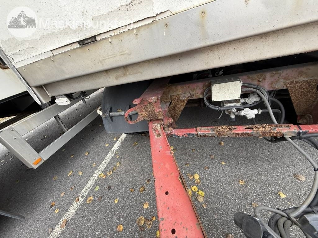 NTM UTP-29/39L-4  — crédit-bail NTM UTP-29/39L-4: photos 11