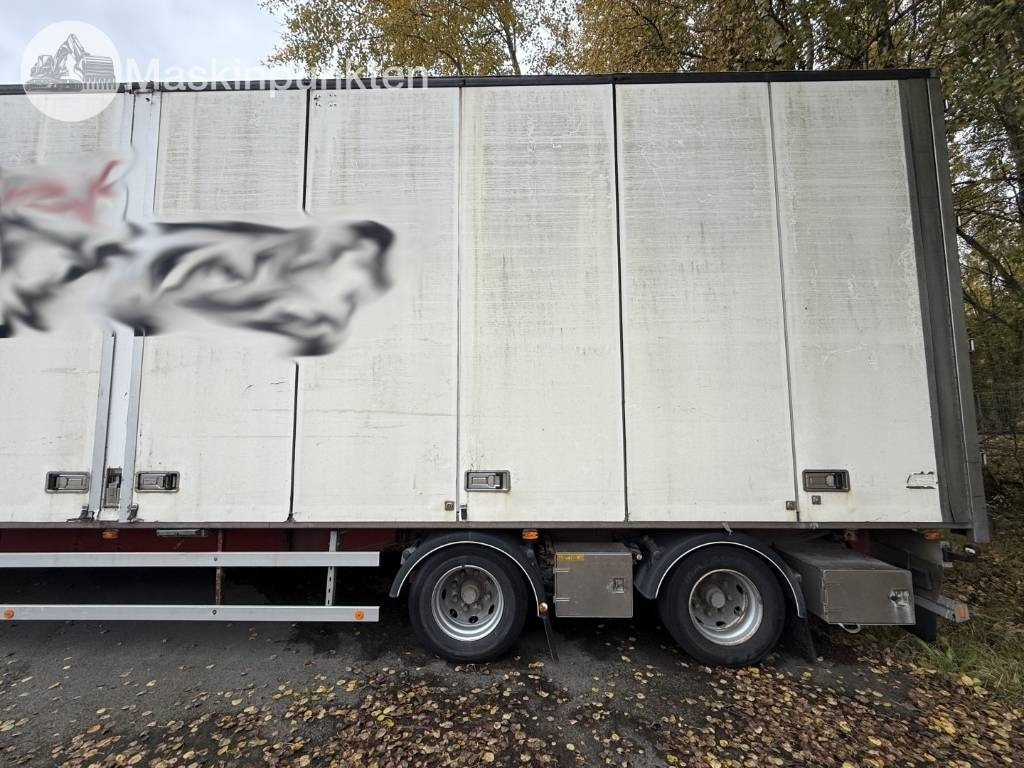 NTM UTP-29/39L-4  — crédit-bail NTM UTP-29/39L-4: photos 24