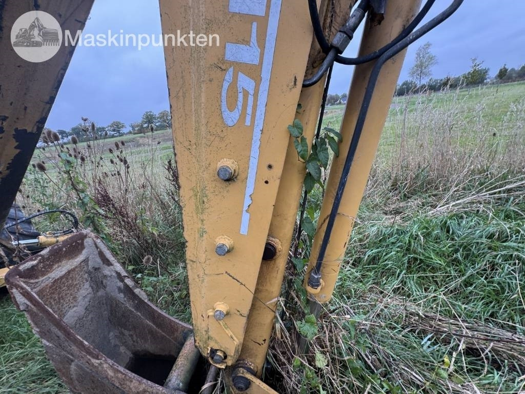 Tractopelle New Holland LB 115: photos 23 Tractopelle New Holland LB 115: photos 23