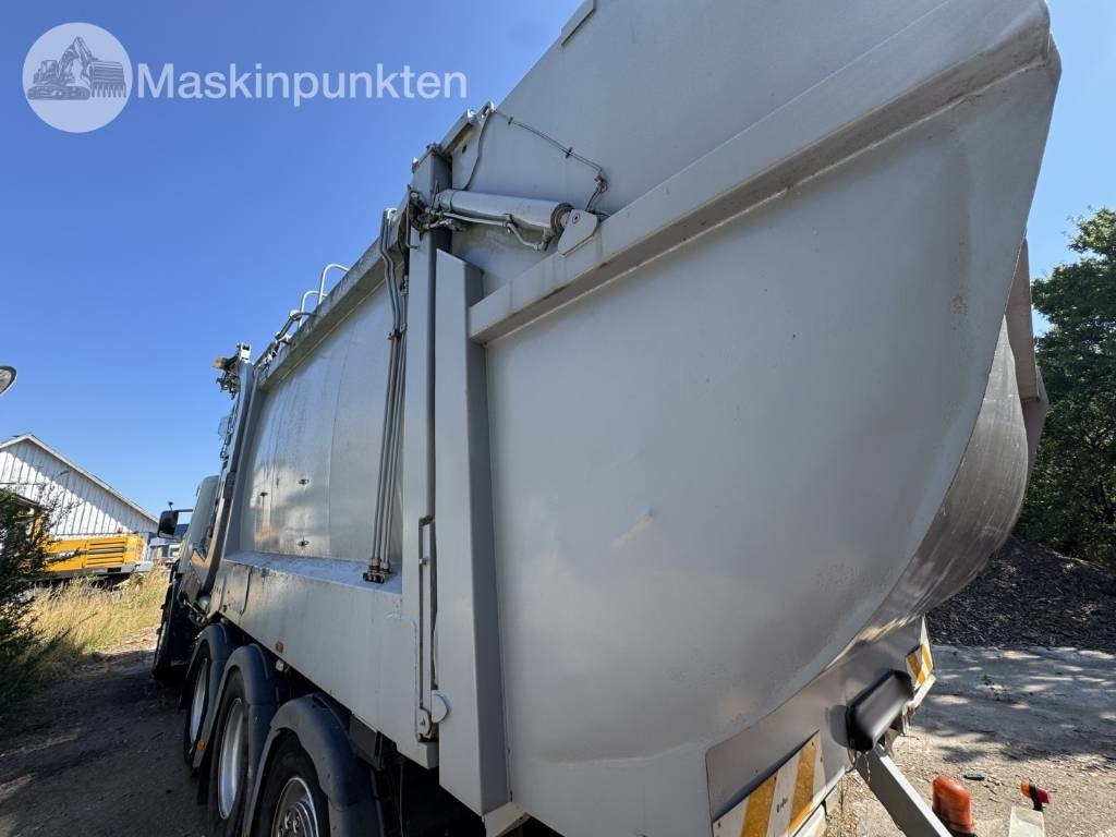 Benne à ordures ménagères Scania P 420 GB: photos 47 Benne à ordures ménagères Scania P 420 GB: photos 47