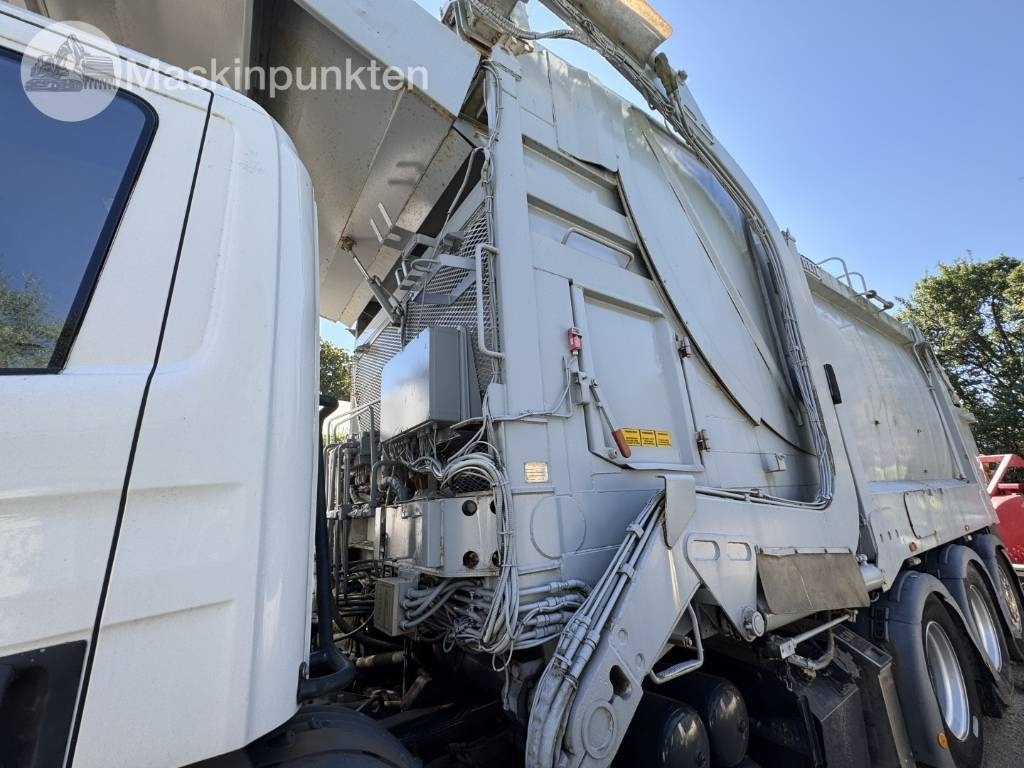 Benne à ordures ménagères Scania P 420 GB: photos 45 Benne à ordures ménagères Scania P 420 GB: photos 45