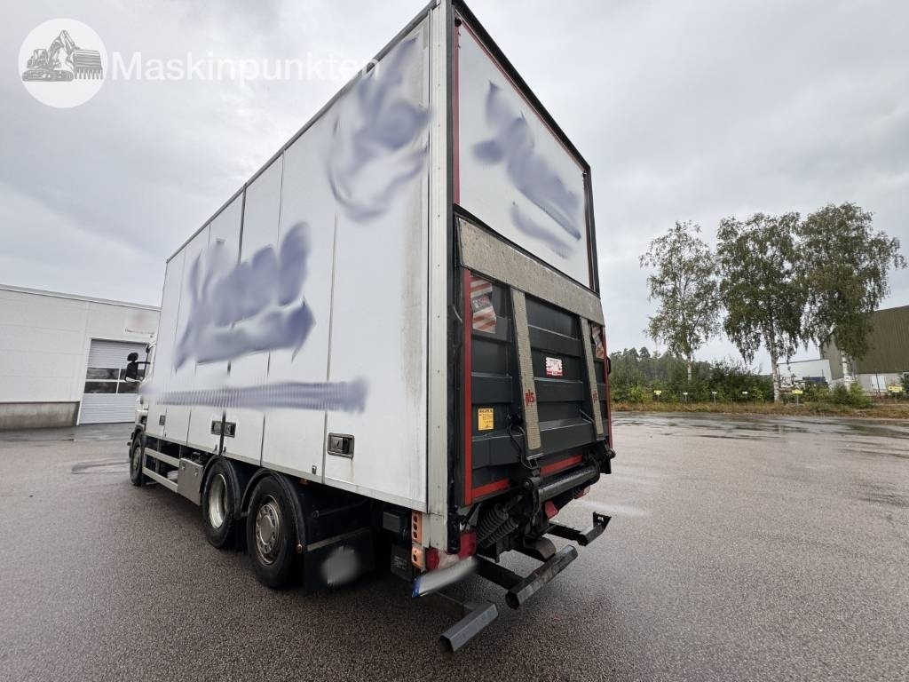 Scania R 490  - Camion fourgon: photos 2 Scania R 490  - Camion fourgon: photos 2