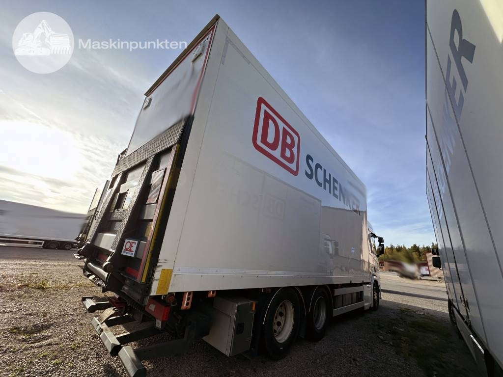 Scania R 580  - Camion fourgon: photos 5 Scania R 580  - Camion fourgon: photos 5