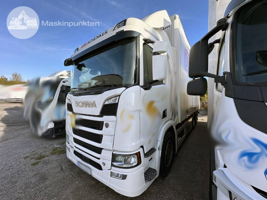 Scania R 580 - Camion fourgon: photos 1 Scania R 580 - Camion fourgon: photos 1