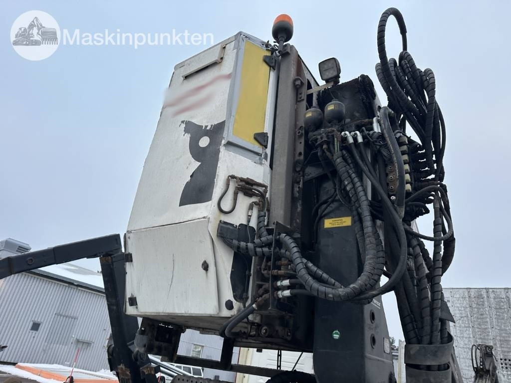 Scania R 580 timmerbil med kran  — crédit-bail Scania R 580 timmerbil med kran: photos 37