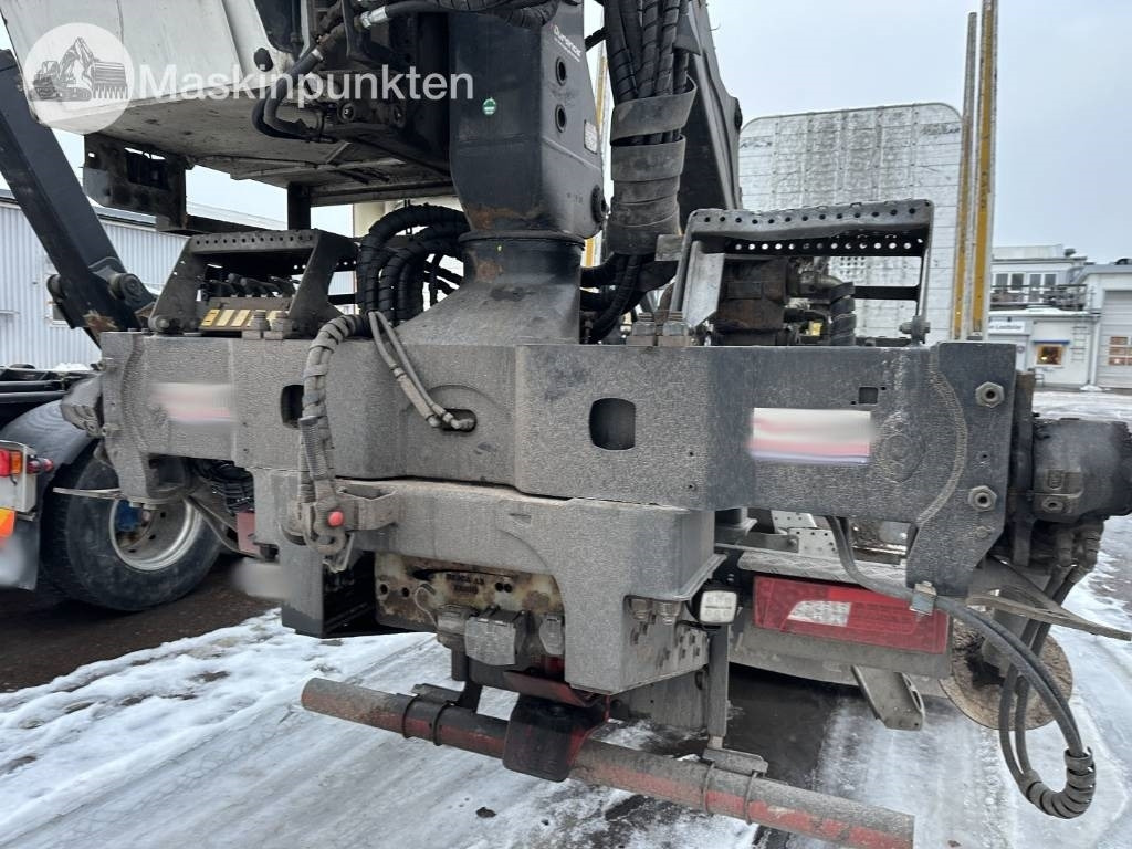 Scania R 580 timmerbil med kran  — crédit-bail Scania R 580 timmerbil med kran: photos 36