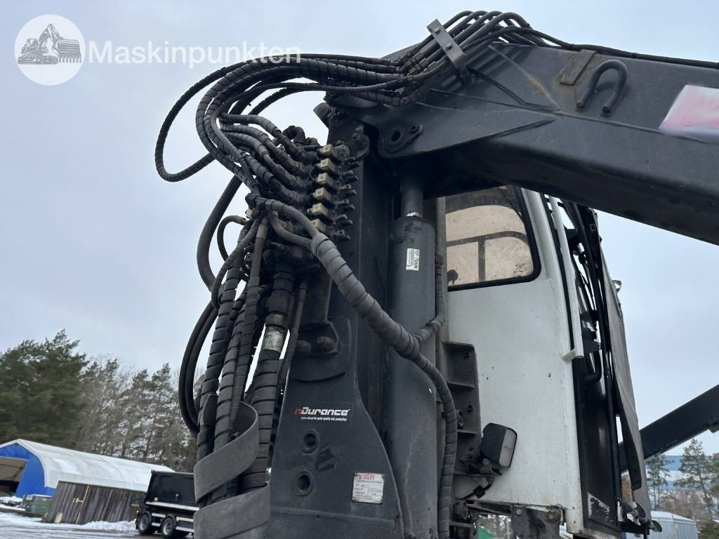 Scania R 580 timmerbil med kran  — crédit-bail Scania R 580 timmerbil med kran: photos 32