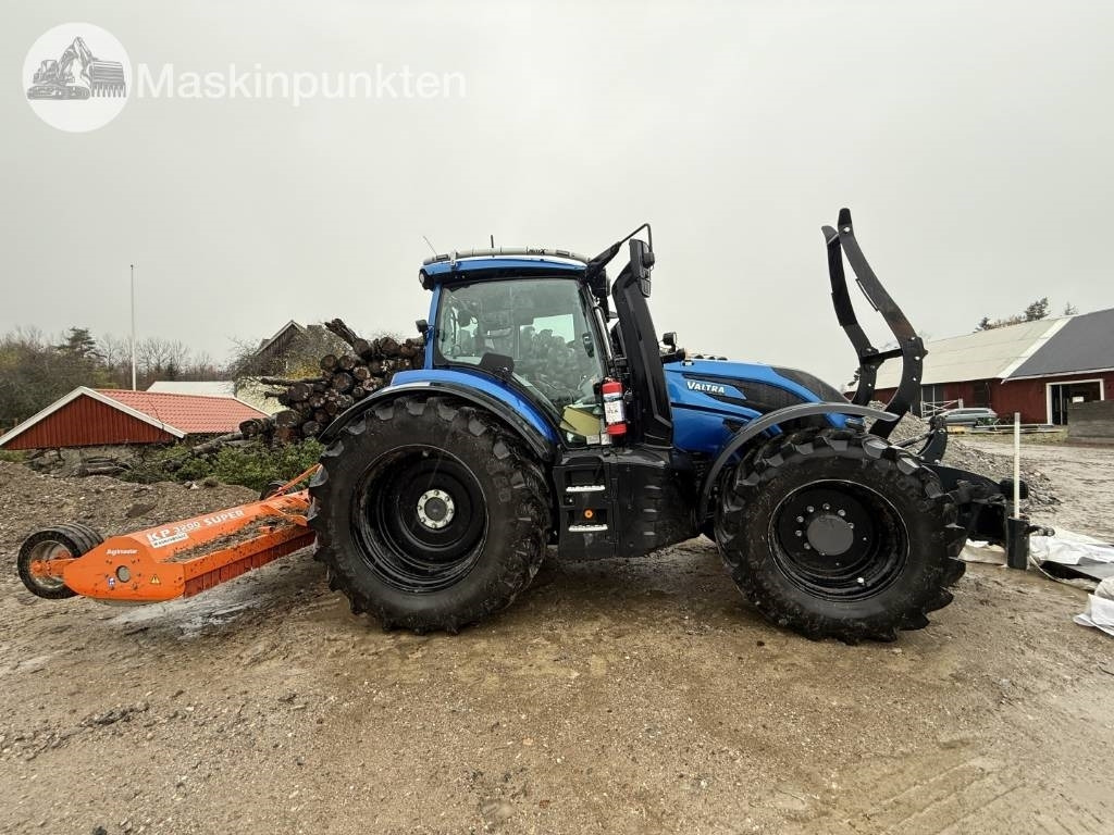 Valtra T 255 MED KRAN OCH AGGREGAT! - Tracteur forestier: photos 2 Valtra T 255 MED KRAN OCH AGGREGAT! - Tracteur forestier: photos 2
