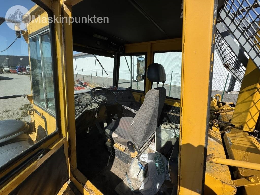 Tombereau articulé Volvo A 25 C: photos 39