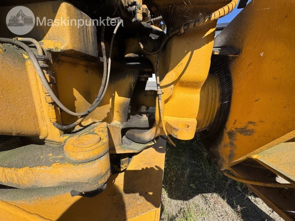 Tombereau articulé Volvo A 25 C: photos 12