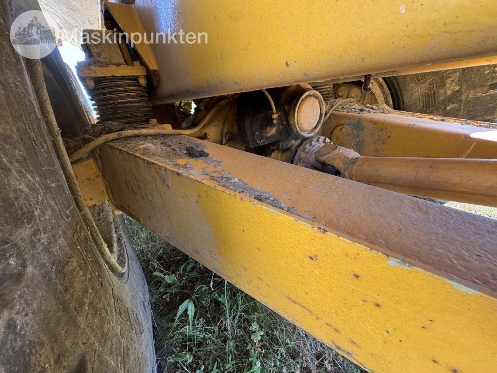 Tombereau articulé Volvo A 25 C: photos 28