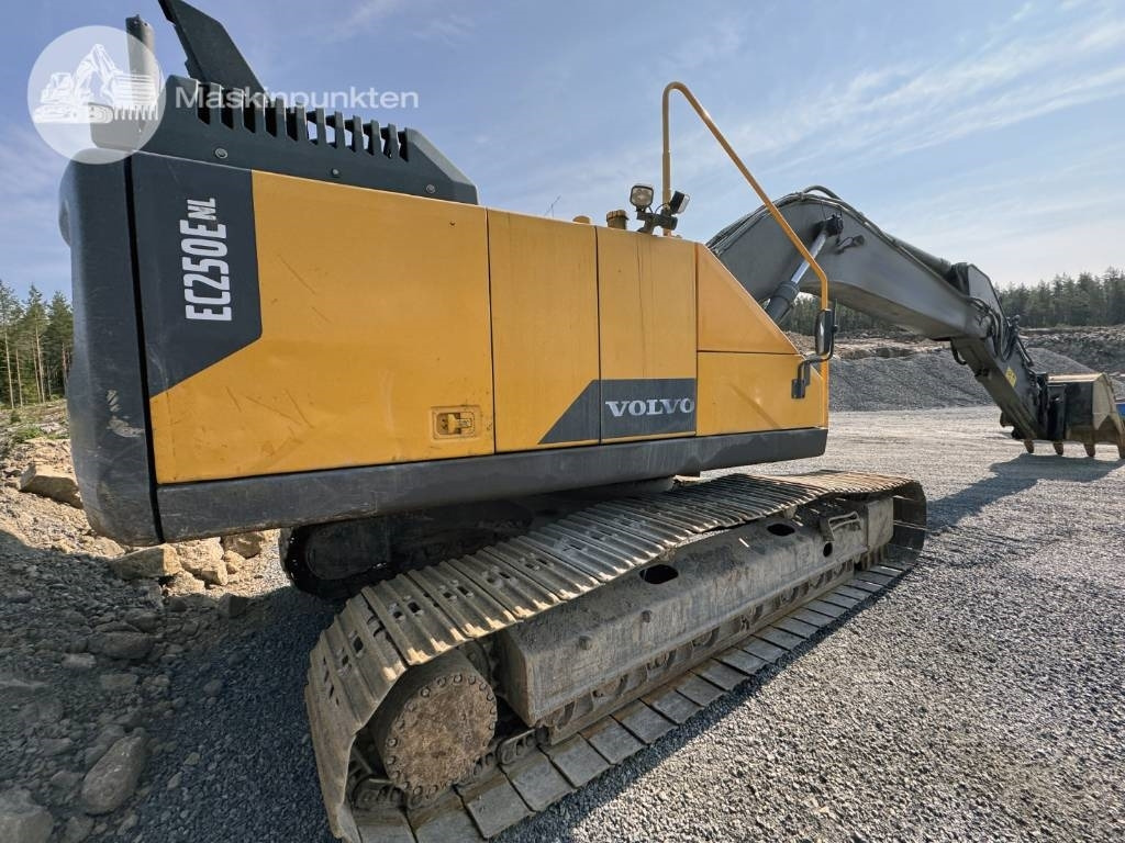 Volvo EC 250 E N L - Pelle sur chenille: photos 4 Volvo EC 250 E N L - Pelle sur chenille: photos 4