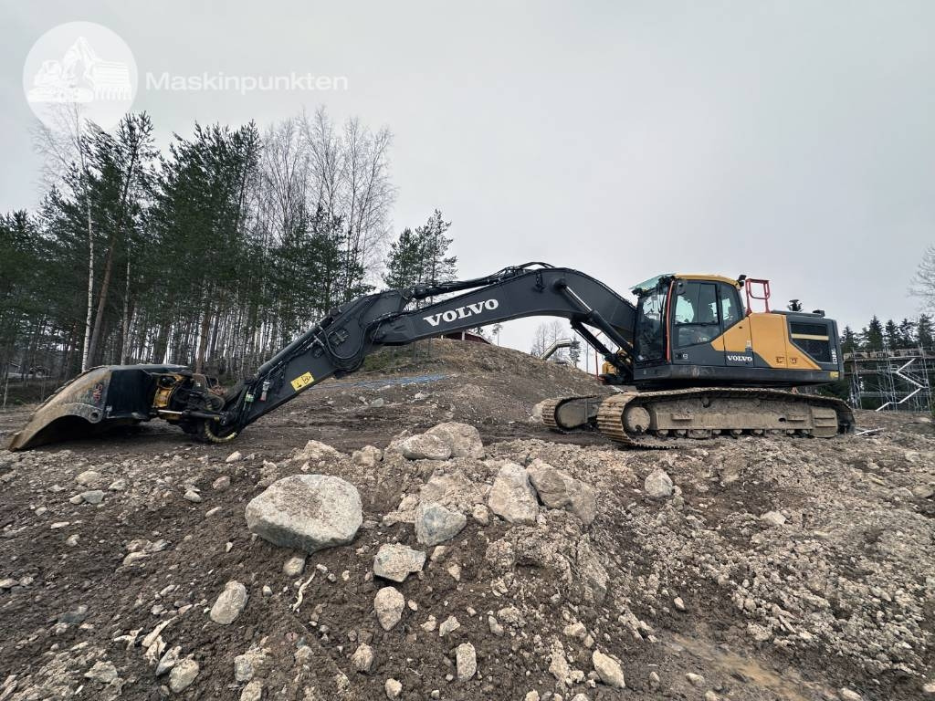 Volvo EC 300 EL - Pelle sur chenille: photos 1 Volvo EC 300 EL - Pelle sur chenille: photos 1