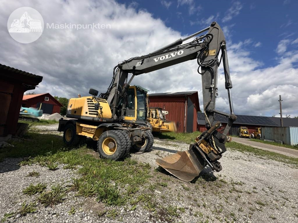Volvo EW 160 B - Pelle sur pneus: photos 2 Volvo EW 160 B - Pelle sur pneus: photos 2