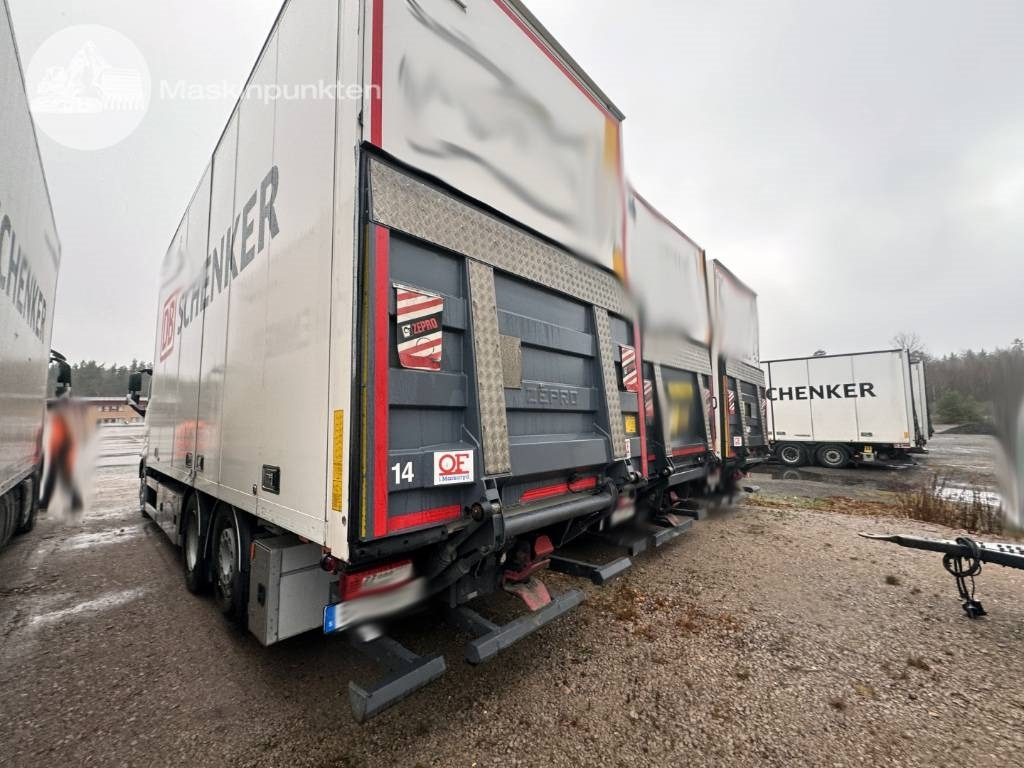 Volvo FH 500 - Camion fourgon: photos 3 Volvo FH 500 - Camion fourgon: photos 3