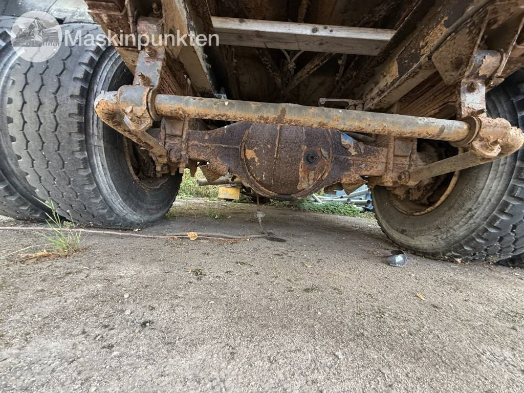 Volvo FL 611  - Camion benne: photos 5 Volvo FL 611  - Camion benne: photos 5