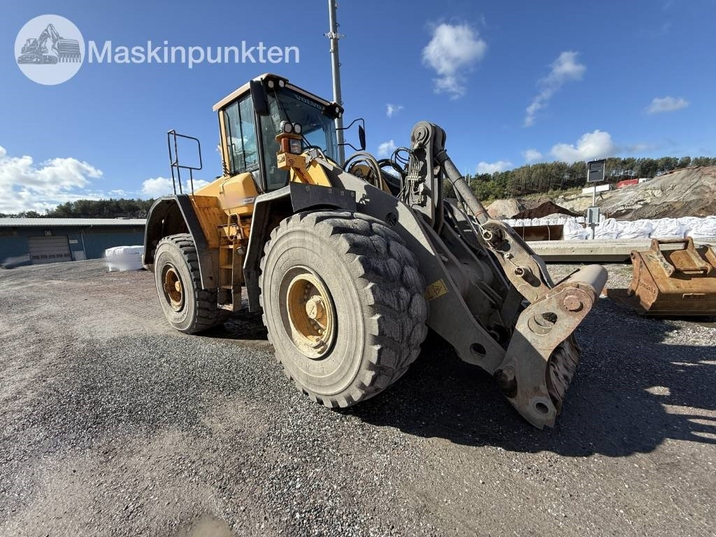 Volvo L 180 F - Chargeuse sur pneus: photos 3 Volvo L 180 F - Chargeuse sur pneus: photos 3