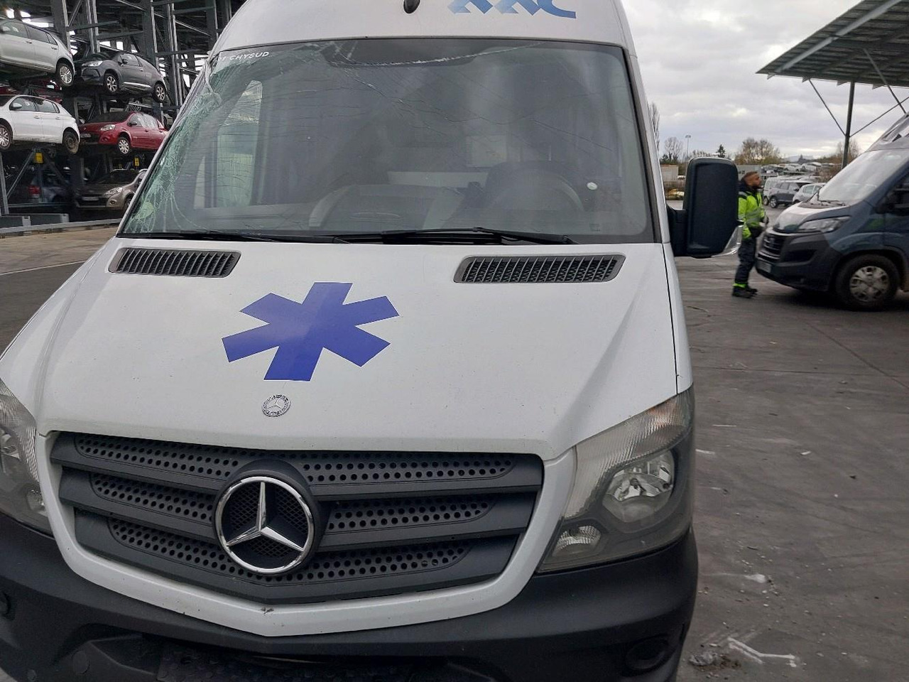 MERCEDES SPRINTER II 313 2.2 CDI 130 - Ambulance: photos 1 MERCEDES SPRINTER II 313 2.2 CDI 130 - Ambulance: photos 1