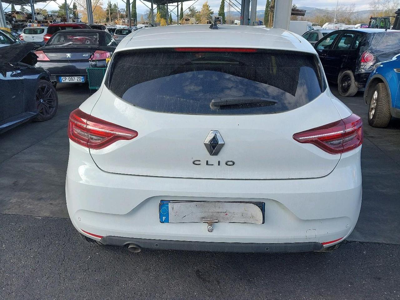 RENAULT CLIO V 1.0 TCE 90 EVOLUTION - Voiture: photos 5 RENAULT CLIO V 1.0 TCE 90 EVOLUTION - Voiture: photos 5