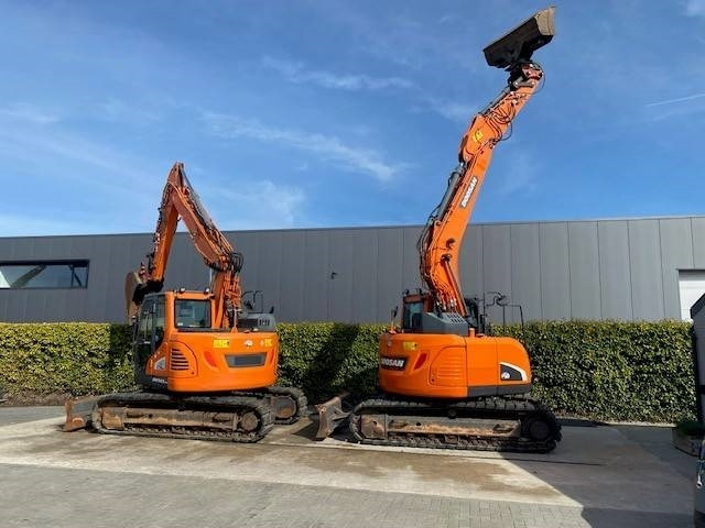 Pelle sur chenille Doosan DX140 LCR-5: photos 30