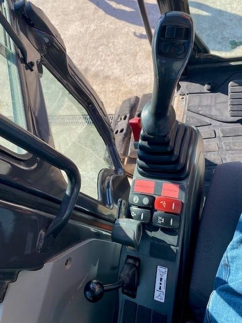 Pelle sur chenille Doosan DX140 LCR-5: photos 26