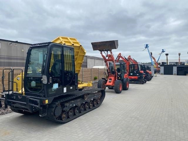 Chargeuse sur pneus Kubota R 070: photos 16