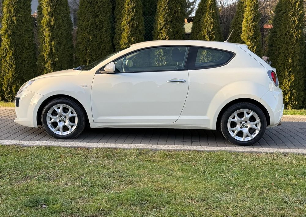 Alfa Romeo Mito - Voiture: photos 4 Alfa Romeo Mito - Voiture: photos 4