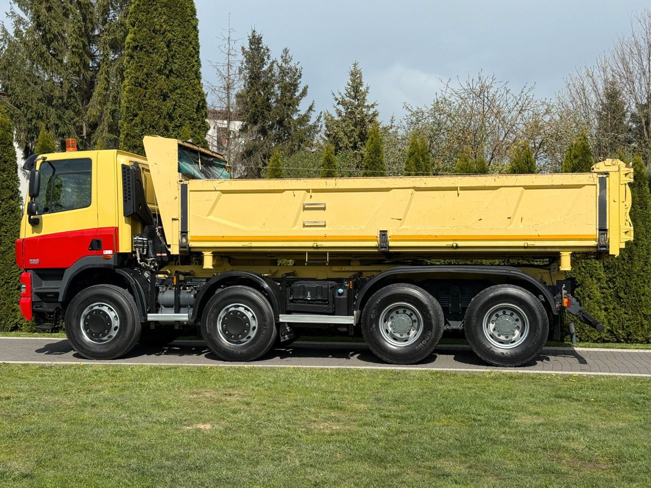 DAF CF 85.410 TIPPER HYDROBOARD - Camion benne: photos 5 DAF CF 85.410 TIPPER HYDROBOARD - Camion benne: photos 5