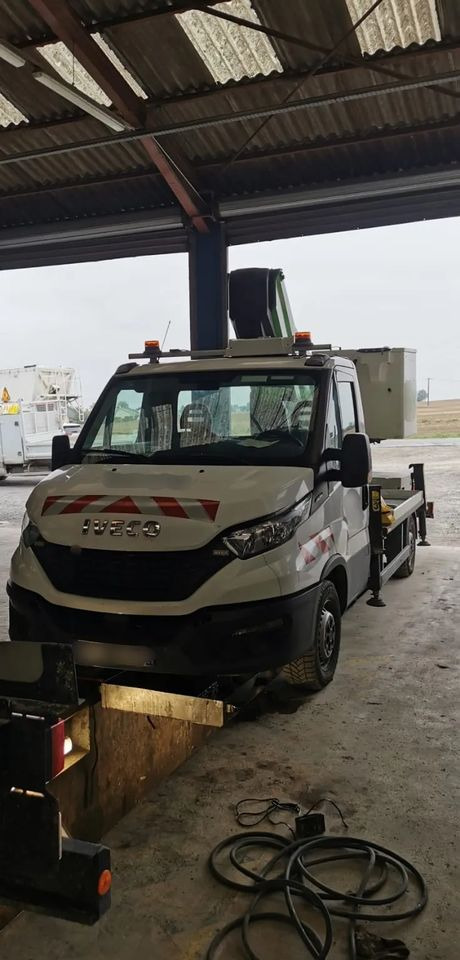 Iveco DAILY WINDA ELEKTRYK / HYBRYDA - Camion avec nacelle: photos 1 Iveco DAILY WINDA ELEKTRYK / HYBRYDA - Camion avec nacelle: photos 1