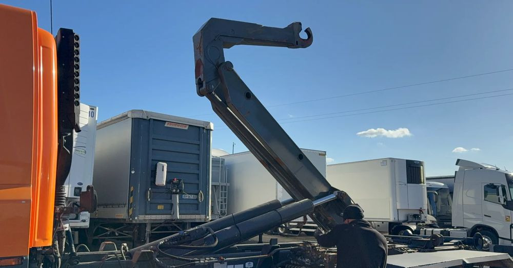 DAF CF DŹWIG GUIMA - Pièces de rechange pour Camion: photos 4 DAF CF DŹWIG GUIMA - Pièces de rechange pour Camion: photos 4