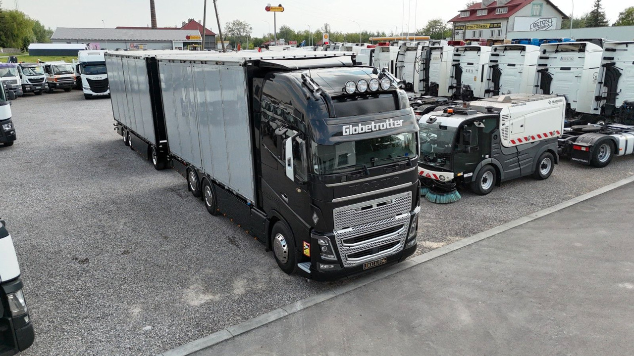 Volvo FH16 660 HP XL TANDEM 6x2 LIMITED EDITION - Camion à rideaux coulissants: photos 3 Volvo FH16 660 HP XL TANDEM 6x2 LIMITED EDITION - Camion à rideaux coulissants: photos 3