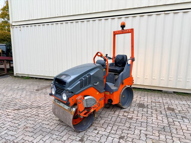 Hamm HD8VV / 2019 BJ / 282 H / 1.580 KG - Rouleau compresseur: photos 1 Hamm HD8VV / 2019 BJ / 282 H / 1.580 KG - Rouleau compresseur: photos 1
