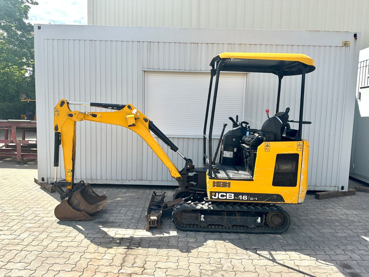 JCB 16C-1 /2020 BJ/1.283 BH/verbr. Laufwerk/2xLöffel - Mini pelle: photos 2 JCB 16C-1 /2020 BJ/1.283 BH/verbr. Laufwerk/2xLöffel - Mini pelle: photos 2